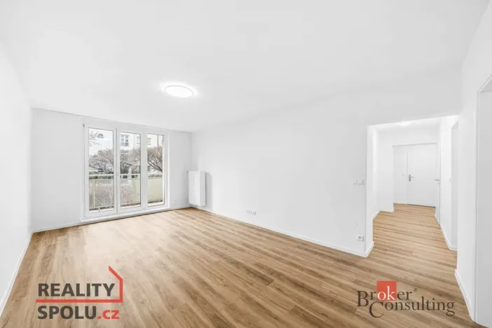 Prodej bytu 3+1, Plzeň - Doubravka, Moravská, 76 m2