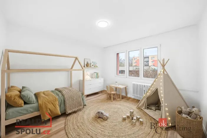 Prodej bytu 3+1, Plzeň - Doubravka, Moravská, 76 m2