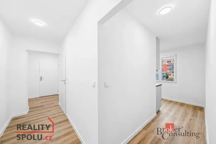 Prodej bytu 3+1, Plzeň - Doubravka, Moravská, 76 m2