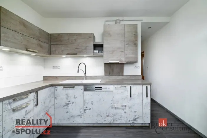 Pronájem bytu 2+1, Štěnovický Borek, 60 m2