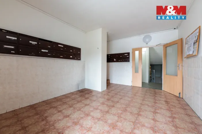 Prodej bytu 2+1, Chodov, náměstí 9. května, 60 m2