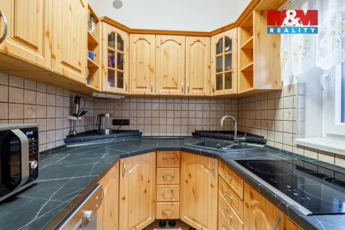 Prodej rodinného domu, Jemnice, Romana Havelky, 224 m2