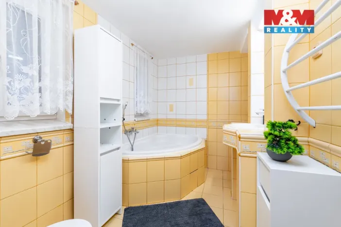 Prodej rodinného domu, Jemnice, Romana Havelky, 224 m2