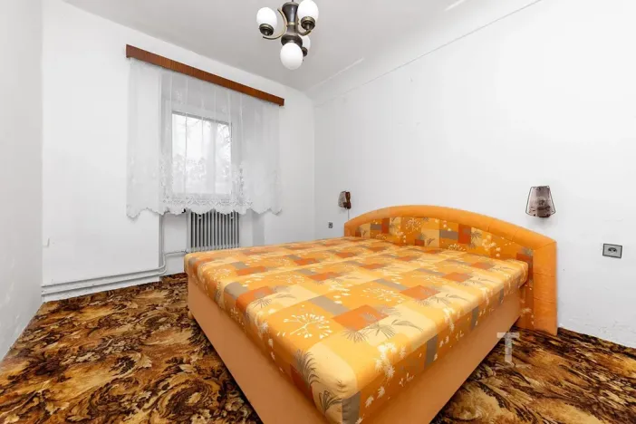 Prodej zemědělské usedlosti, Jaroměřice, 658 m2