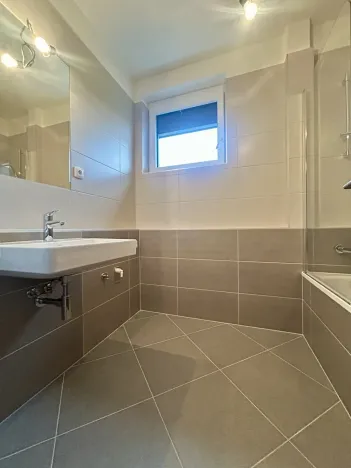 Pronájem bytu 3+kk, Praha, Návarovská, 83 m2