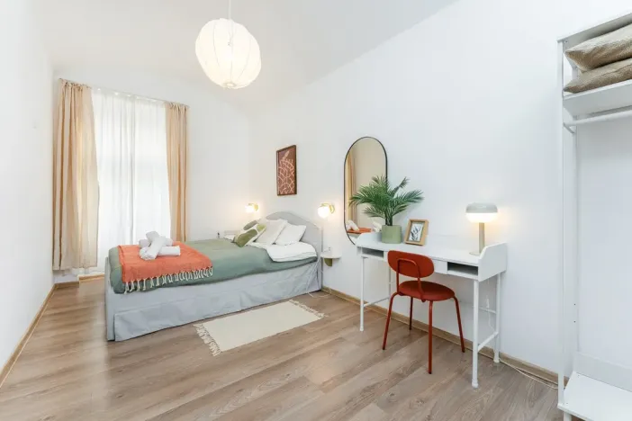 Pronájem bytu 2+kk, Praha - Vinohrady, Rumunská, 29 m2