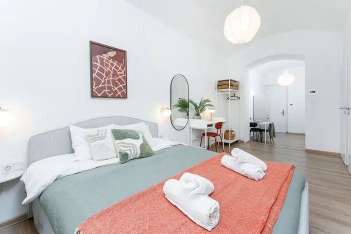 Pronájem bytu 2+kk, Praha - Vinohrady, Rumunská, 29 m2