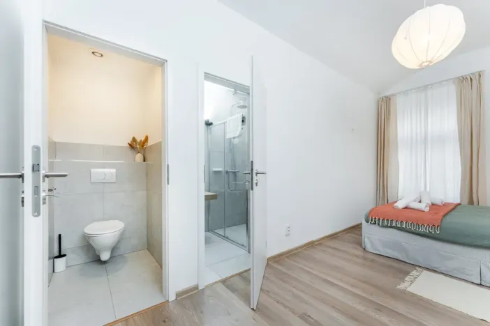 Pronájem bytu 2+kk, Praha - Vinohrady, Rumunská, 29 m2