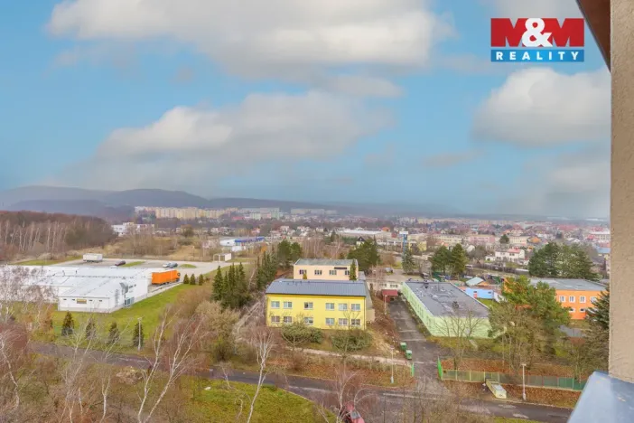 Prodej bytu 3+1, Chomutov, Pod Břízami, 61 m2