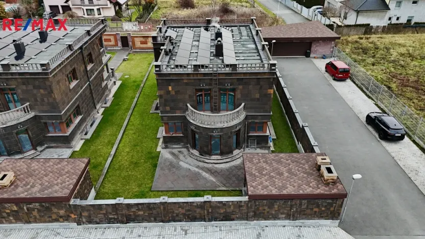 Pronájem rodinného domu, Praha - Kunratice, 450 m2