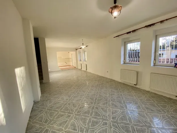 Prodej rodinného domu, Jesenice, Budějovická, 273 m2