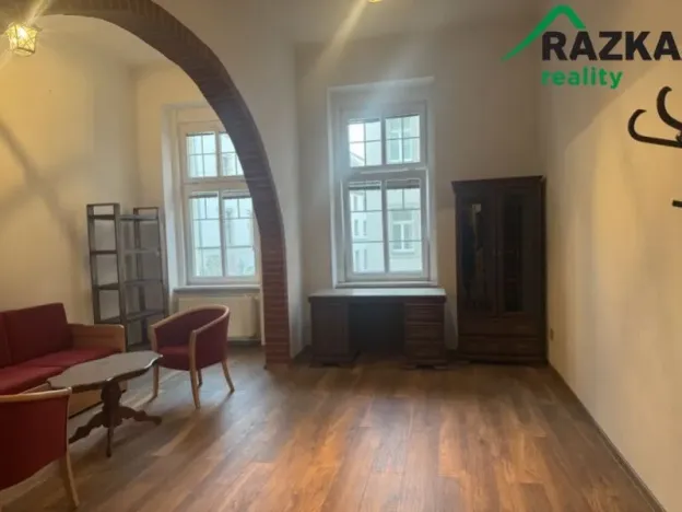 Prodej bytu 2+1, Karlovy Vary, T.G.M., 82 m2