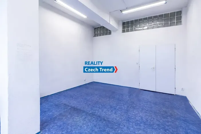 Pronájem kanceláře, Olomouc, Šlechtitelů, 50 m2