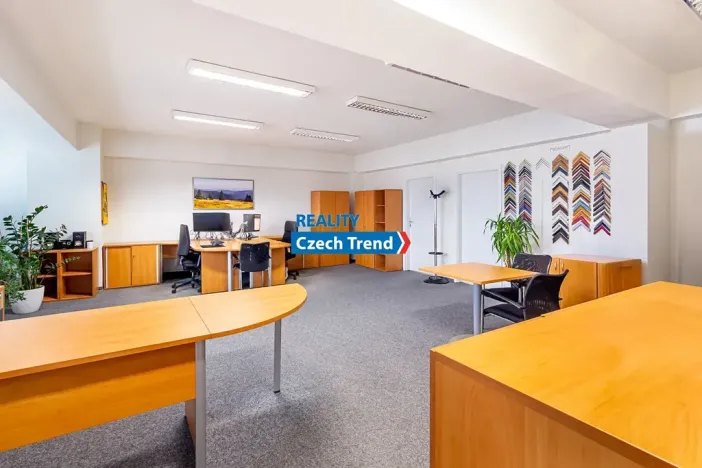 Pronájem kanceláře, Olomouc, Šlechtitelů, 50 m2