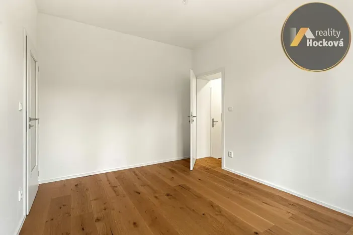 Pronájem bytu 4+kk, Jesenice, Do Potočin, 154 m2