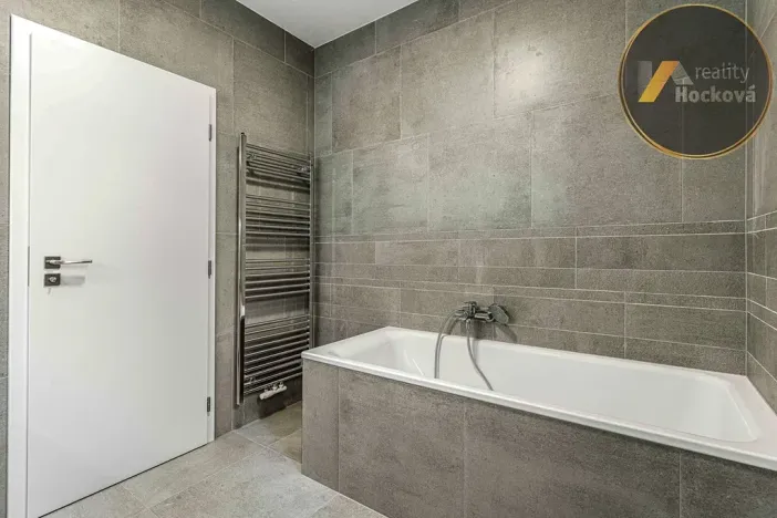 Prodej rodinného domu, Jesenice, Do Potočin, 467 m2