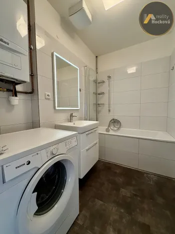 Prodej bytu 3+kk, Praha - Libeň, Zenklova, 106 m2