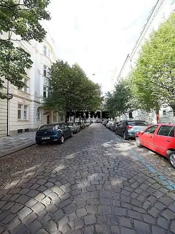 Pronájem bytu 2+kk, Praha - Vinohrady, Na Kozačce, 48 m2