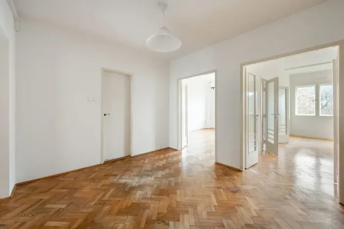 Pronájem bytu 3+1, Praha - Karlín, Sokolovská, 104 m2