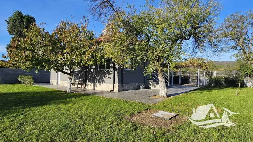 Prodej rodinného domu, Aytos, Bulharsko, 95 m2