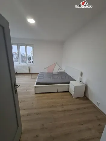 Pronájem bytu 4+1, Kolín, Štítarská, 100 m2