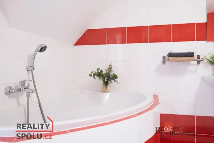 Prodej rodinného domu, Býkev, 124 m2