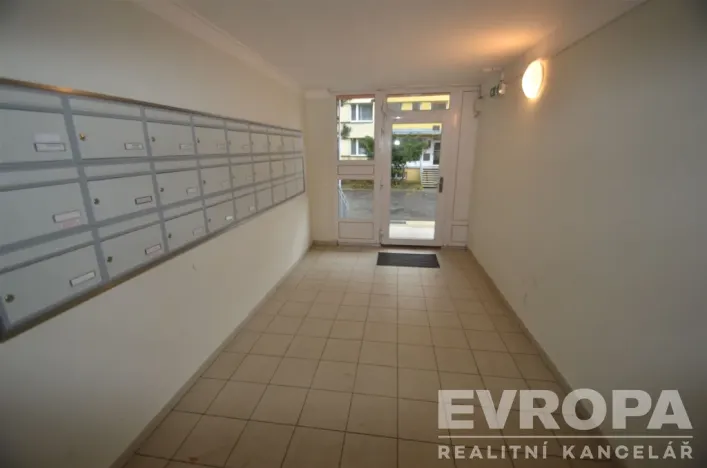 Prodej bytu 3+1, Praha - Žižkov, Na rovnosti, 77 m2