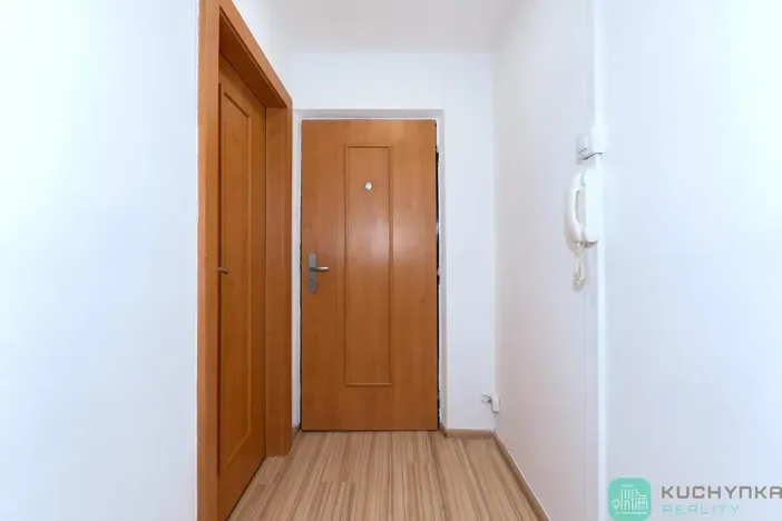 Prodej bytu 2+1, Osek, Hrdlovská, 53 m2