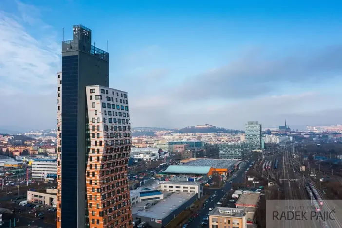 Prodej kanceláře, Brno, Pražákova, 211 m2