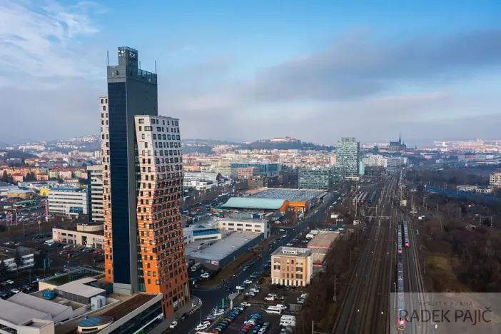 Prodej kanceláře, Brno, Pražákova, 211 m2