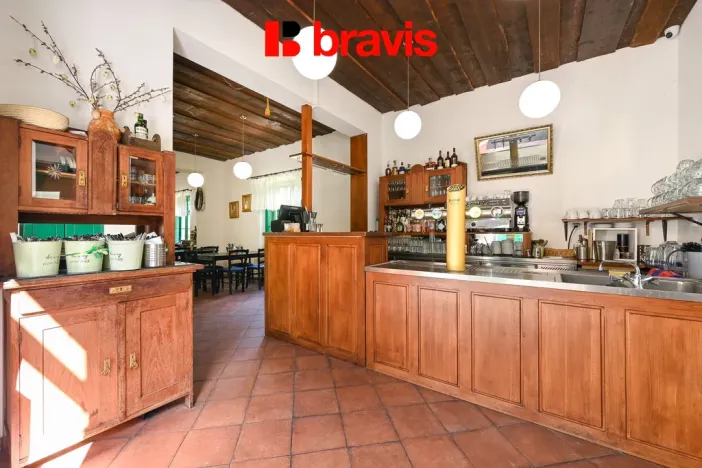 Prodej restaurace, Brno - Bystrc, Rakovecká, 500 m2