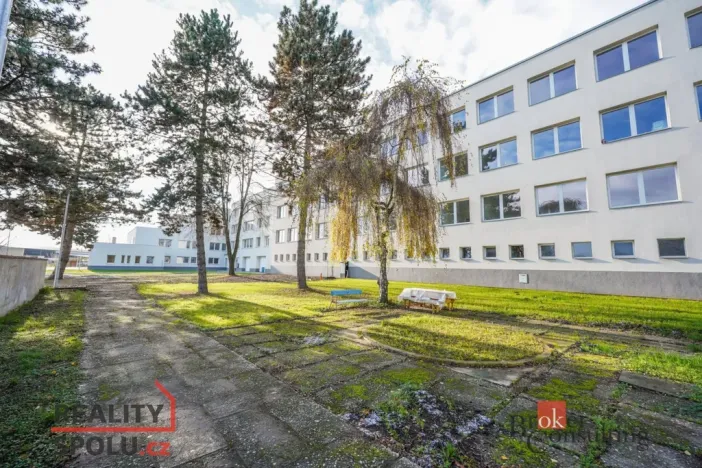 Pronájem bytu 2+kk, Mlékojedy, 51 m2