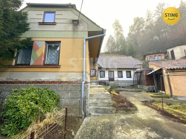 Prodej rodinného domu, Číchov, 300 m2