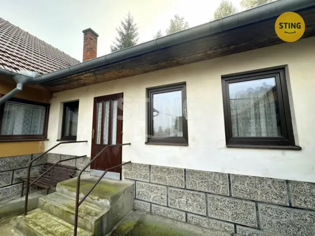 Prodej rodinného domu, Číchov, 300 m2