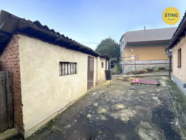 Prodej rodinného domu, Číchov, 300 m2