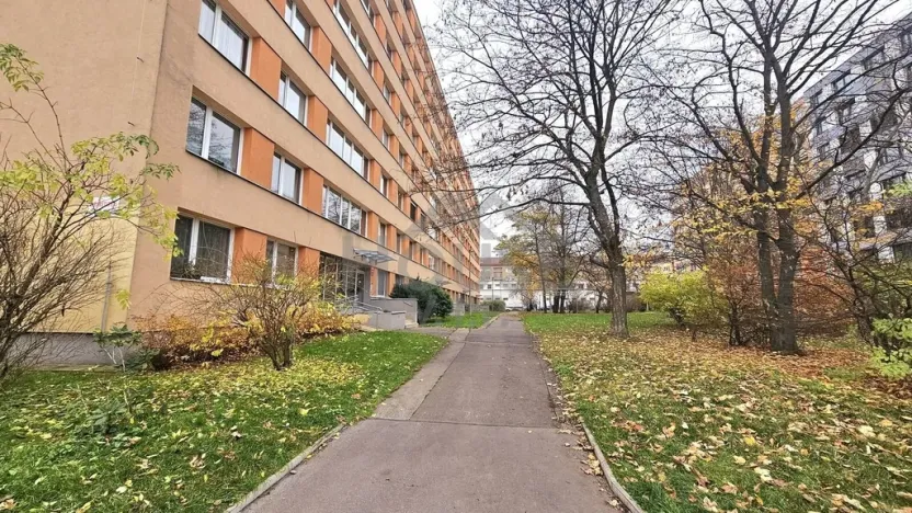Prodej bytu 3+1, Praha, Přímětická, 68 m2