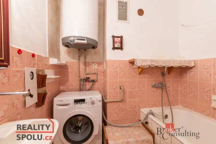 Prodej bytu 2+1, Horní Bříza, Tovární, 62 m2