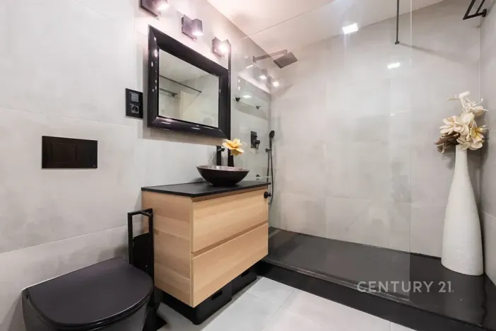 Prodej bytu 4+kk, Most, Česká, 97 m2