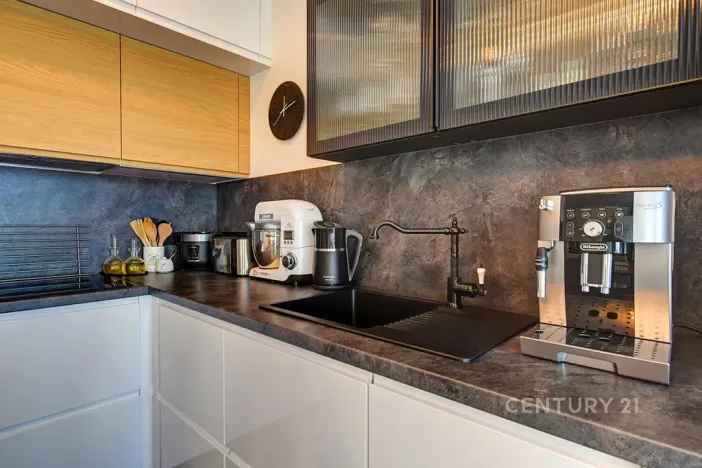 Prodej bytu 1+kk, Praha - Hloubětín, Laponská, 30 m2