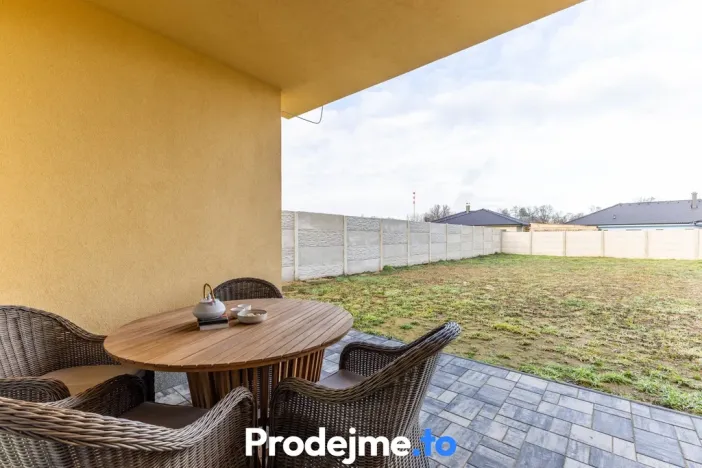 Prodej rodinného domu, Hevlín, 73 m2