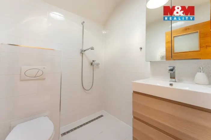 Prodej vinného sklepa, Velké Bílovice, Svatovavřinecká, 188 m2