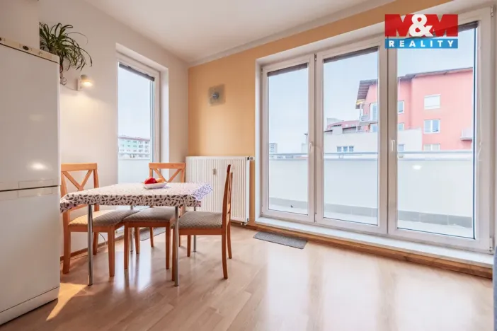 Prodej bytu 2+kk, Praha - Záběhlice, Velenovského, 52 m2