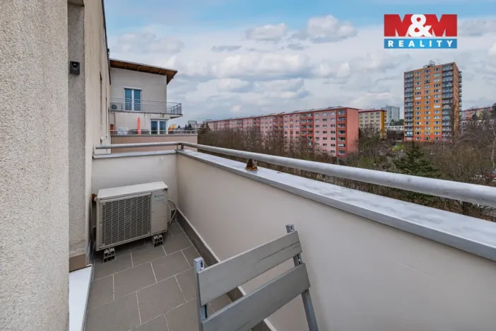 Prodej bytu 2+kk, Praha - Záběhlice, Velenovského, 52 m2