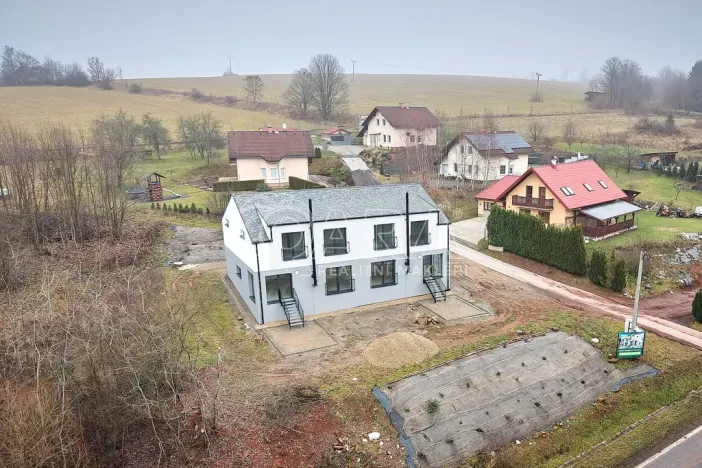 Prodej rodinného domu, Mladé Buky - Hertvíkovice, 282 m2