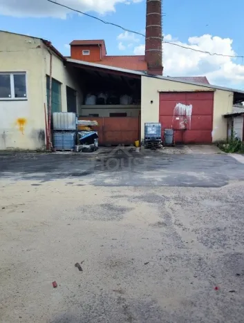 Prodej skladu, Přelouč, Sportovní, 4222 m2