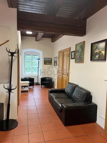 Prodej obchodního prostoru, Praha - Troja, 109 m2