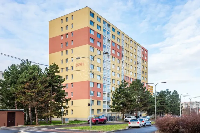 Prodej bytu 3+1, Praha - Modřany, Poljanovova, 62 m2