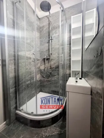 Pronájem bytu 1+kk, České Budějovice, Dobrovodská, 21 m2