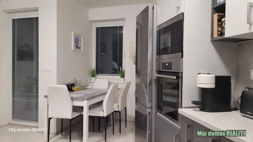 Pronájem bytu 2+kk, Praha - Letňany, Miroslava Hajna, 50 m2