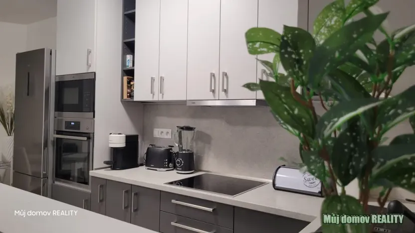 Pronájem bytu 2+kk, Praha - Letňany, Miroslava Hajna, 50 m2